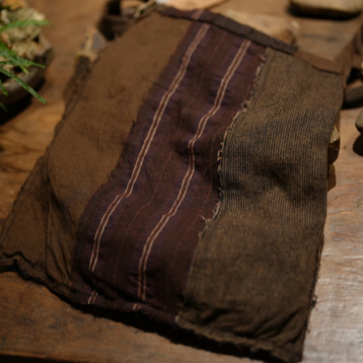 左岸迷香 Z22FW0041 时尚百搭复古做旧亚麻拼色单肩包