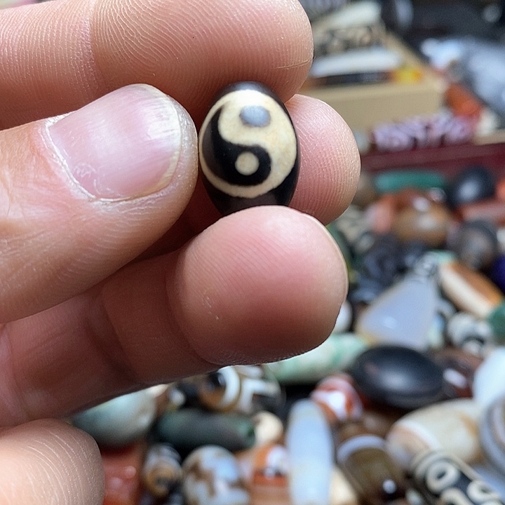 玛瑙/玉髓颈饰未镶嵌33