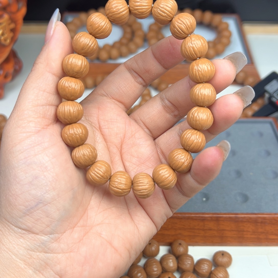 猴头核桃吊坠下***候土豪