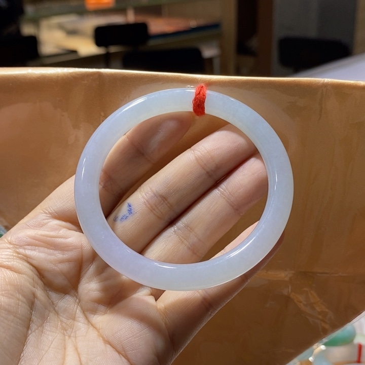 翡翠未镶嵌手镯55.8