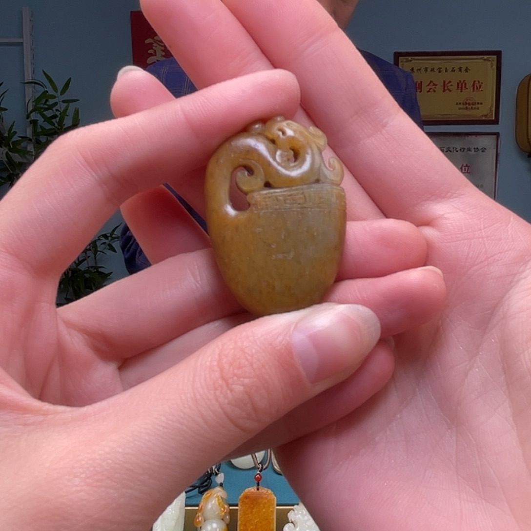 和田玉颈饰未镶嵌(****i