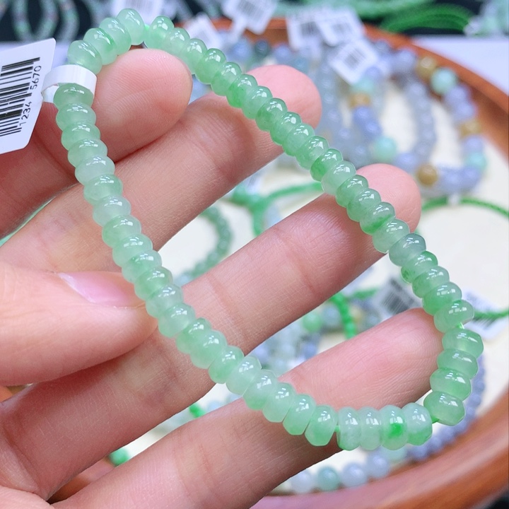 【闪购商品】翡翠手链未镶嵌翡翠