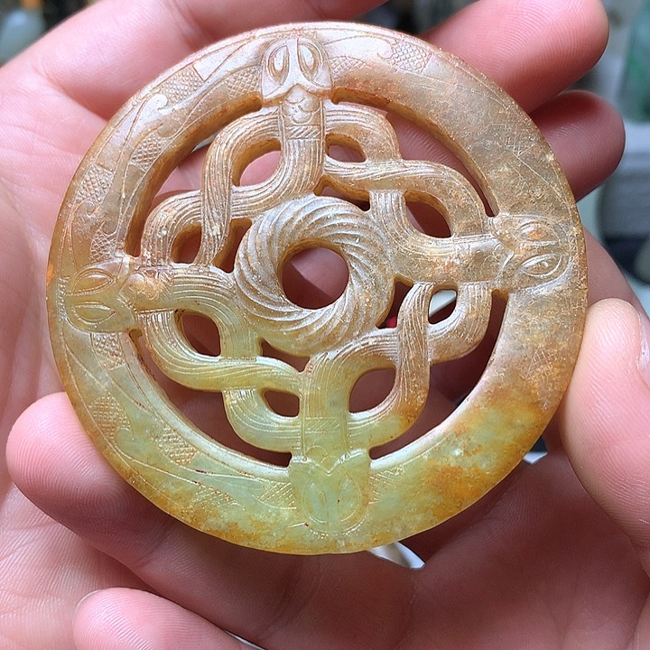 未镶嵌和田玉（糖玉）挂件红*