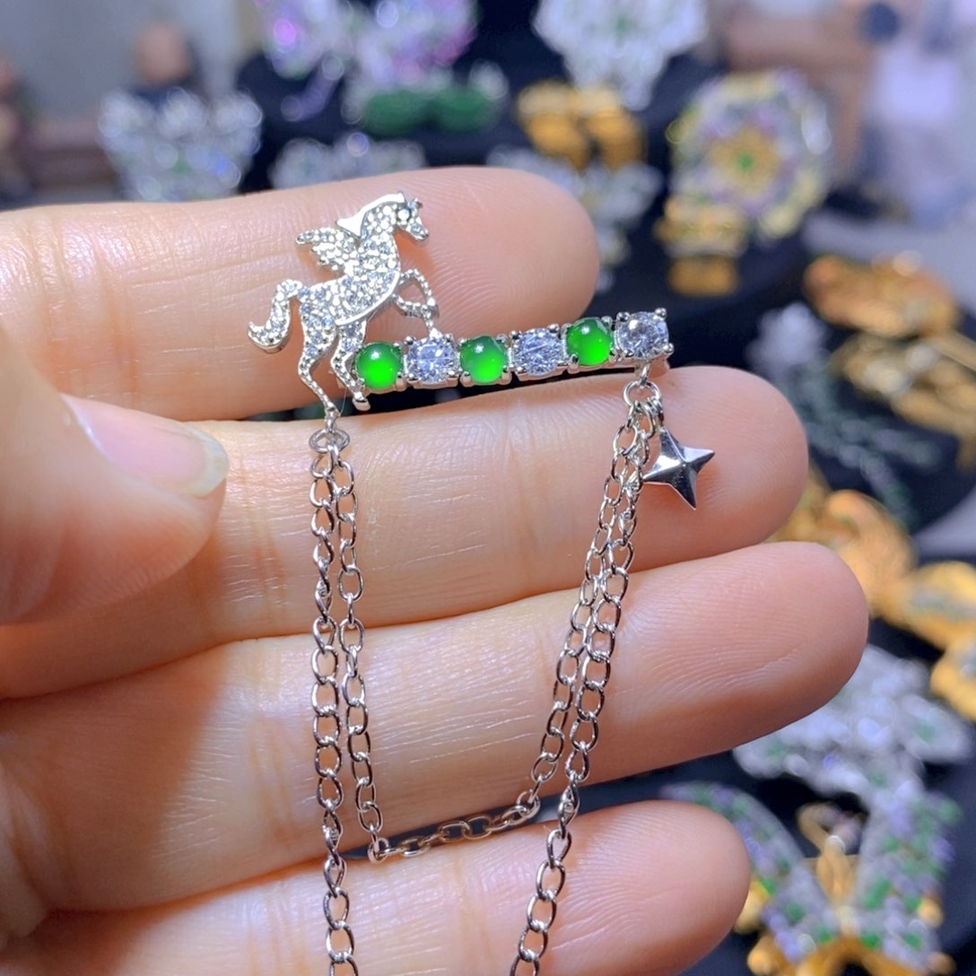 翡翠耳钉银S925镶嵌天然翡翠