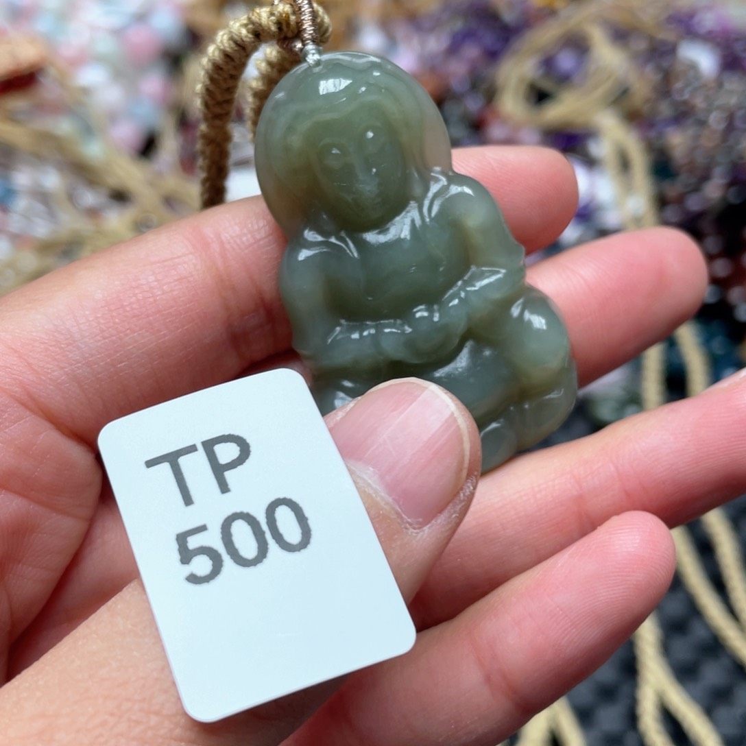 和田玉吊坠未镶嵌