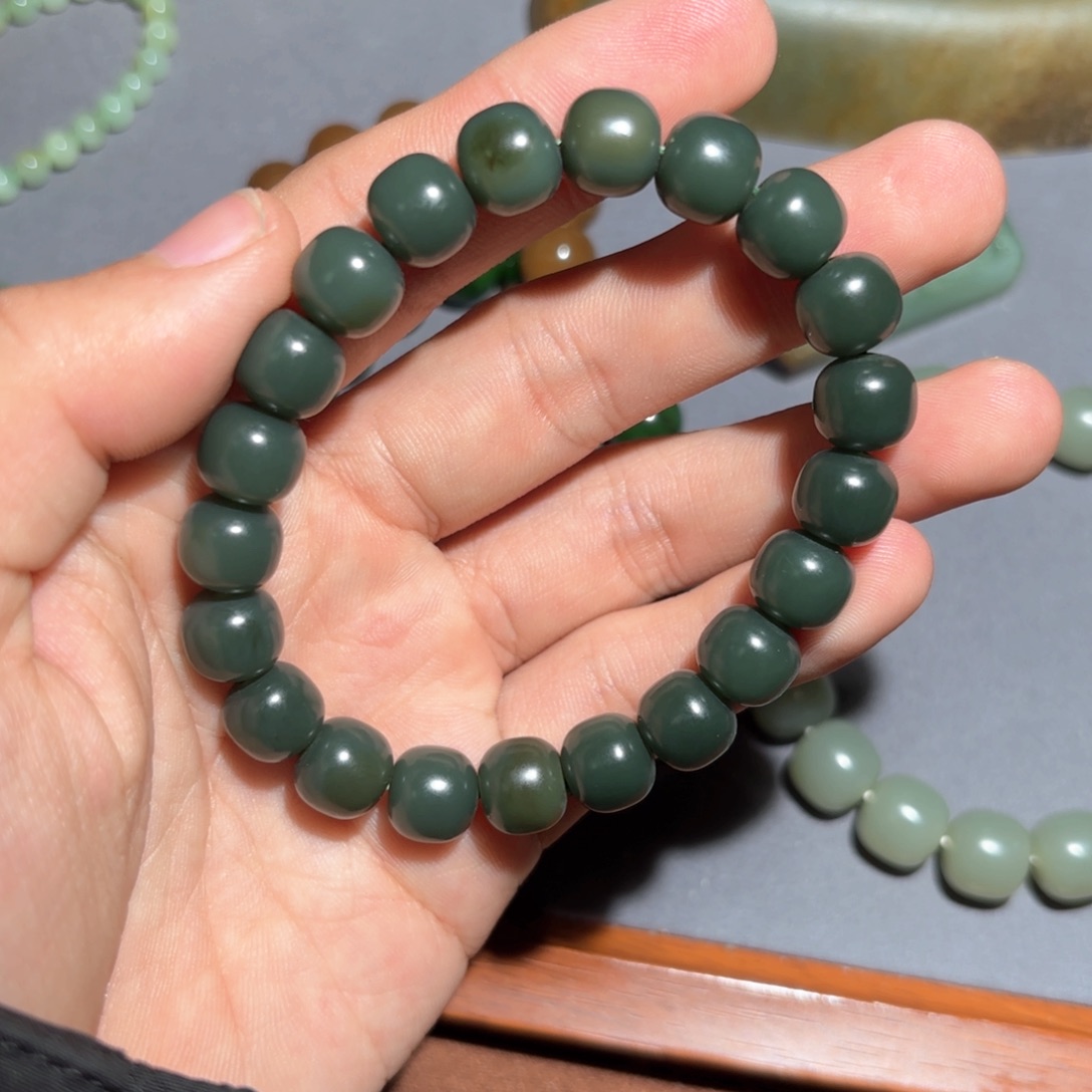 和田玉手链未镶嵌