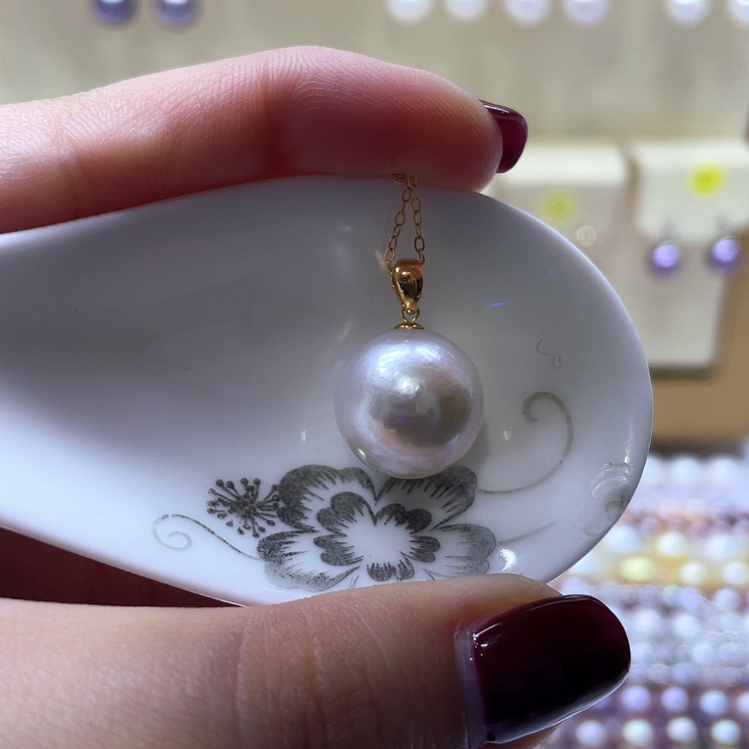 淡水珍珠颈饰18K金镶嵌