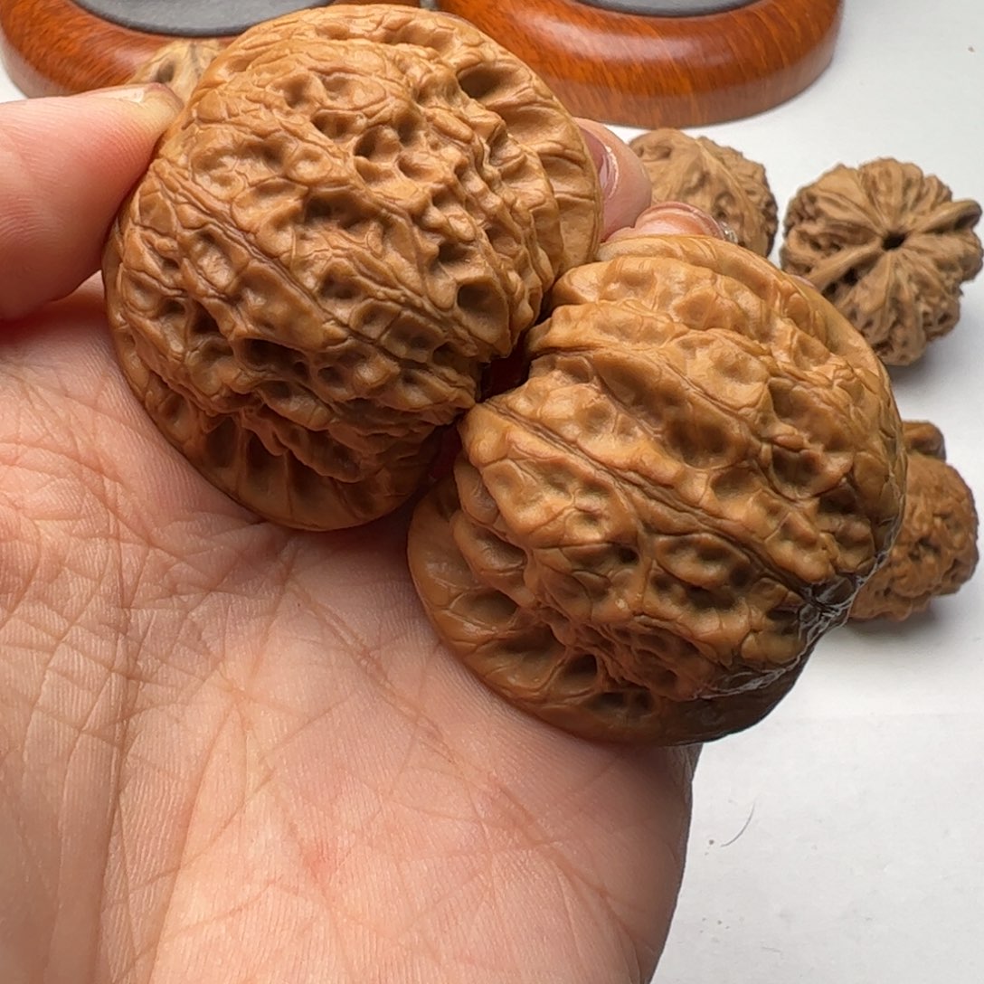 文玩核桃吊坠瀚**滩血麒麟