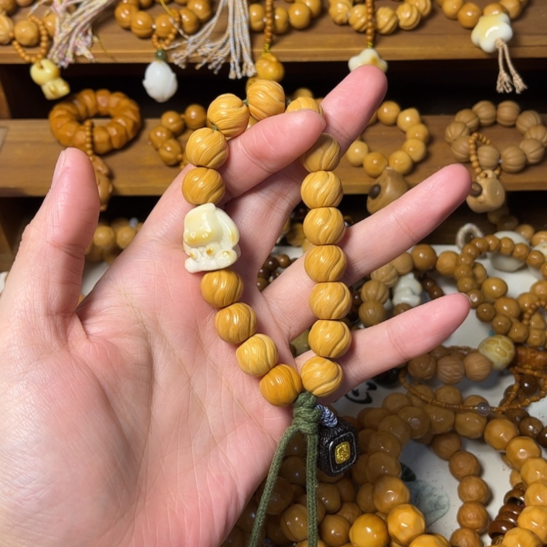 严***慰木质非金属天然猴头