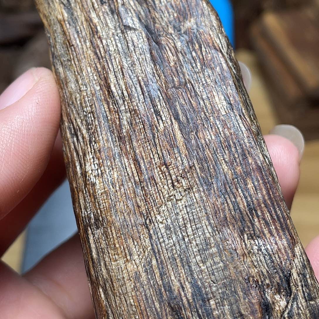 极***沉香达拉干原料38.6克