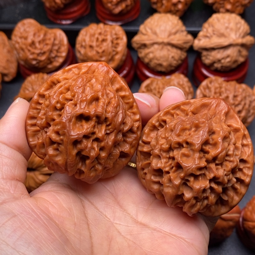 【闪购商品】文玩核桃把件47官帽