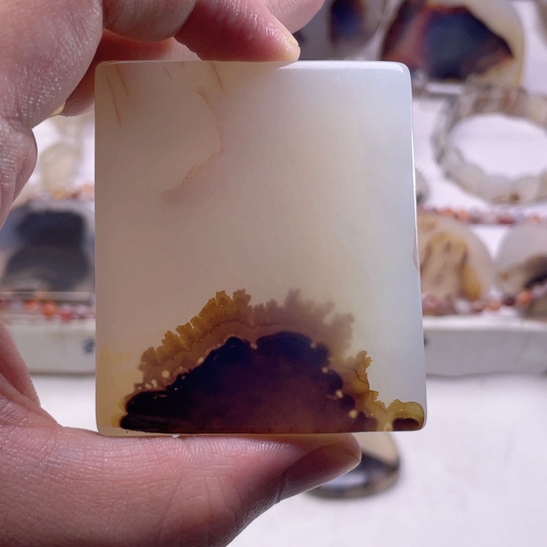 玛瑙/玉髓未镶嵌珠宝奇石