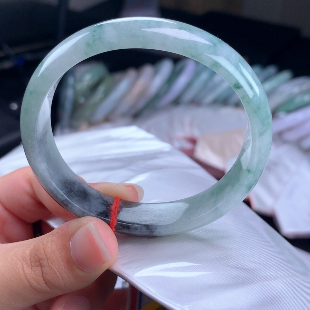 翡翠手镯（贵妃镯）未镶嵌7号56贵妃