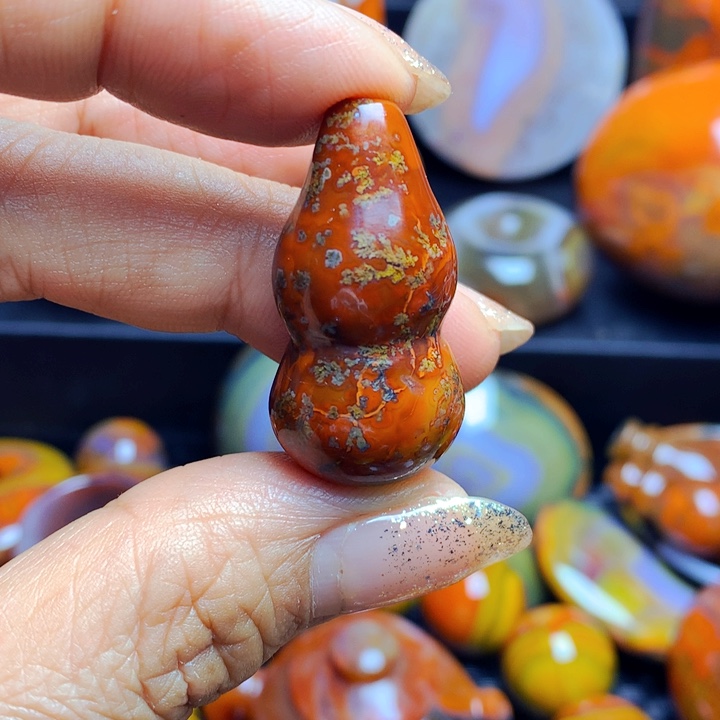 用***0玛瑙/玉髓合金颈饰