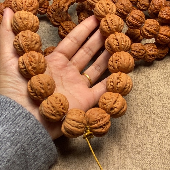 文玩核桃吊坠安****市白茬八棱