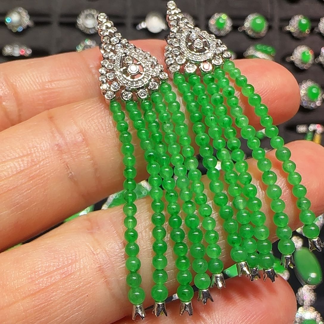 翡翠18K金镶嵌耳饰耳坠