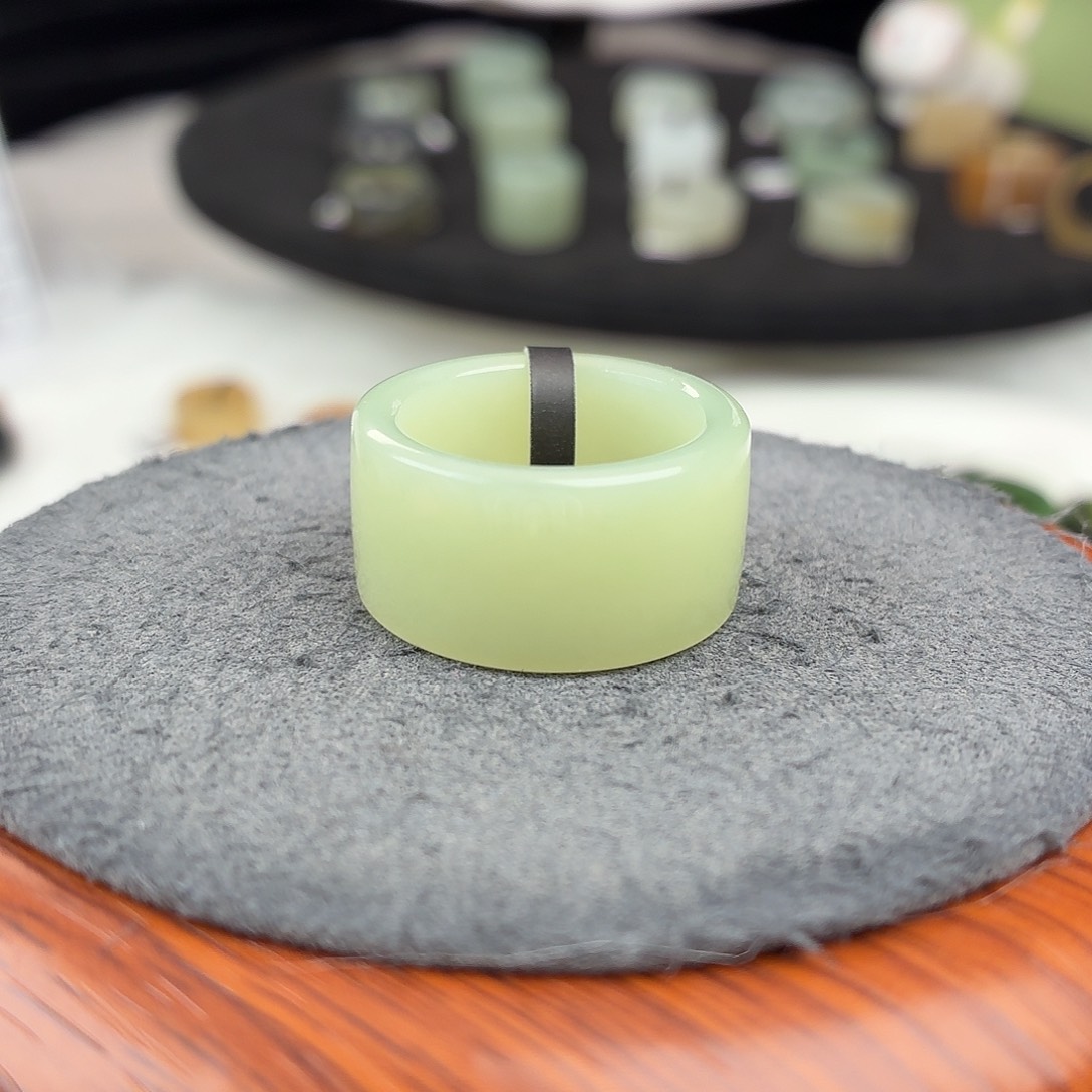 和田玉未镶嵌戒指b31黄绿圆切18.5不退换