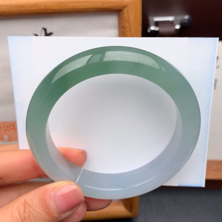 翡翠手镯未镶嵌翡翠手镯54