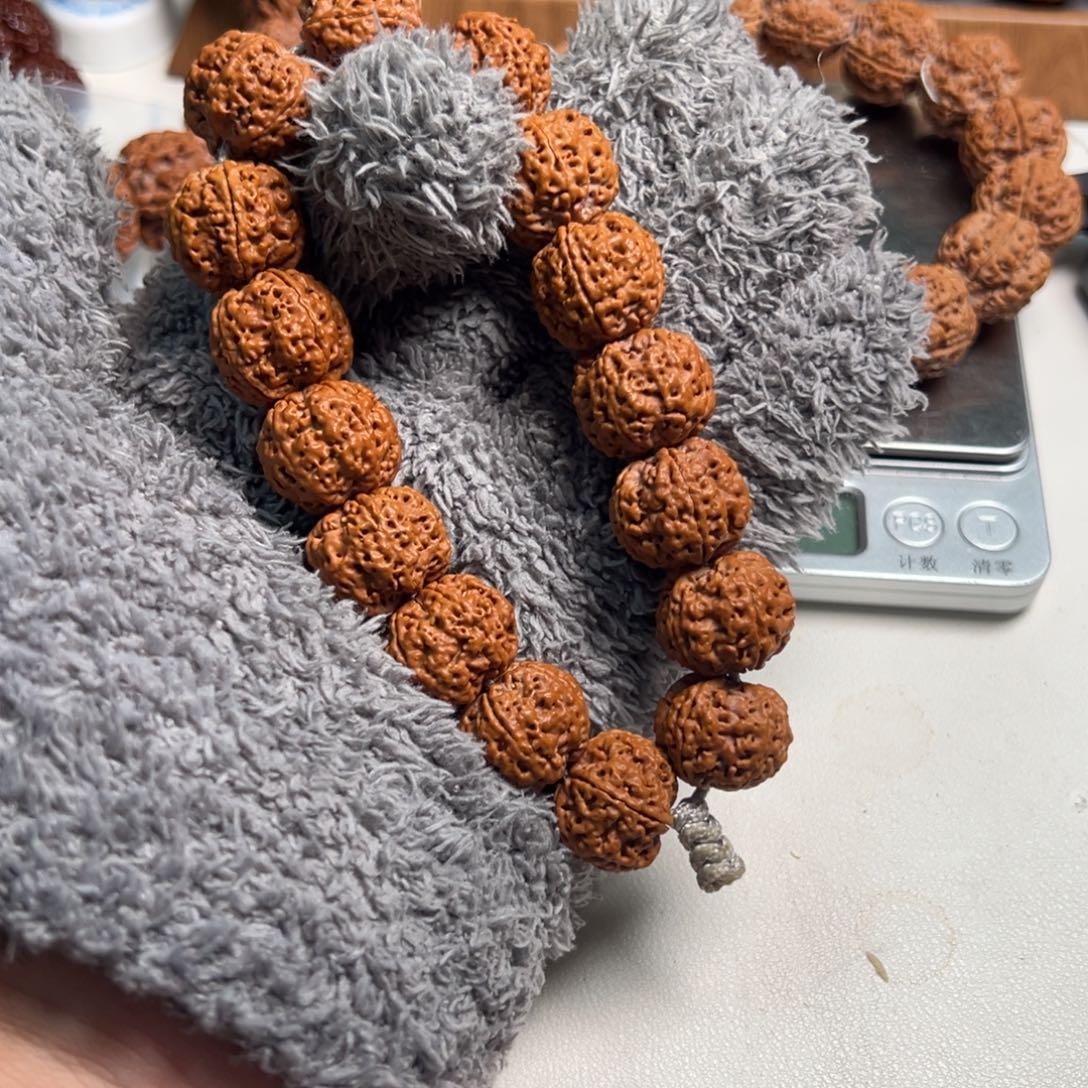 金刚菩提手串龙蛋