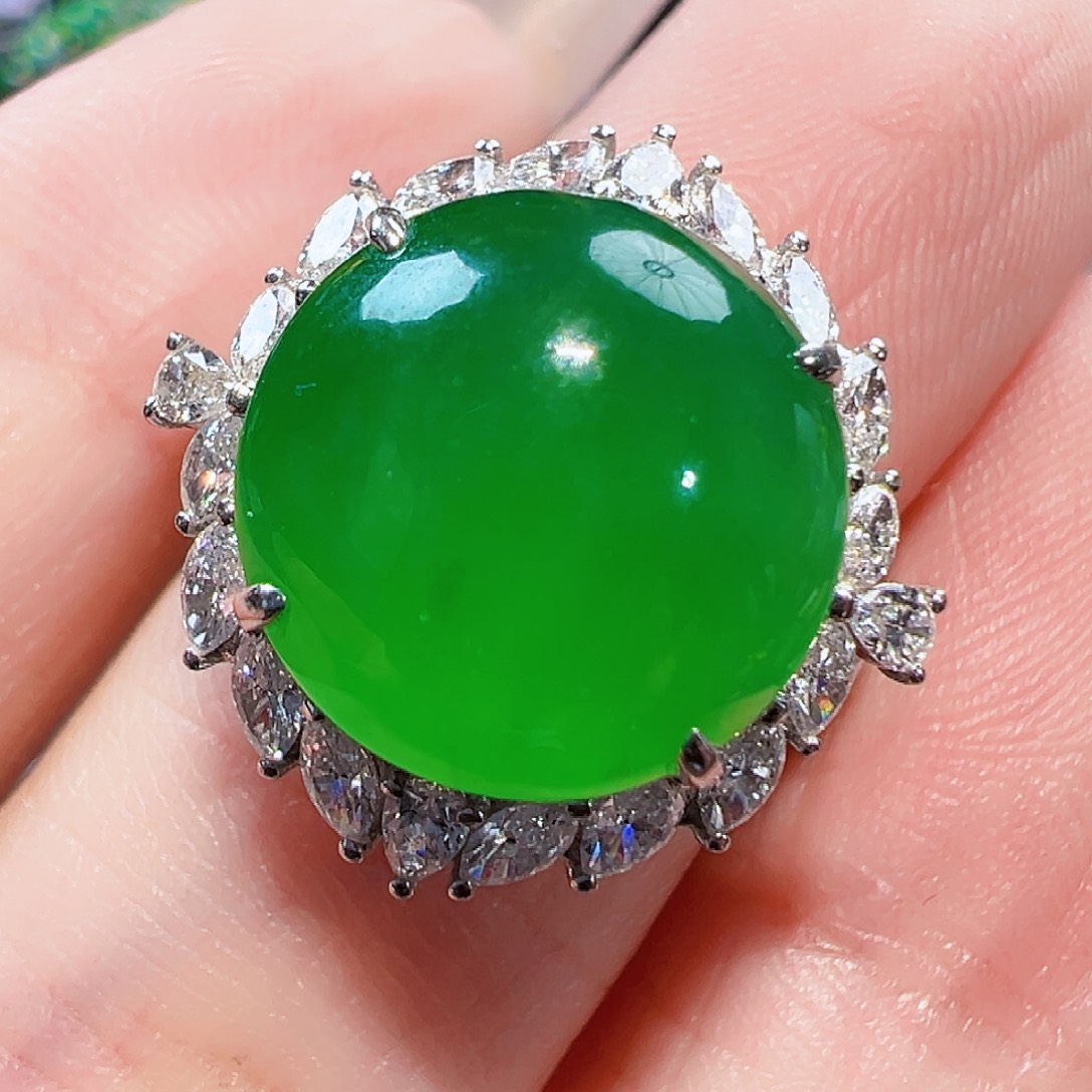 翡翠戒指18K金镶嵌签收后24小时鉴赏期