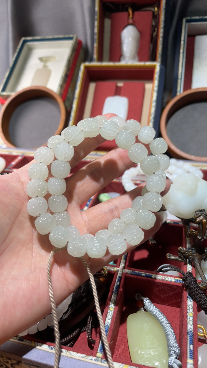 和田玉精工金刚菩提珠