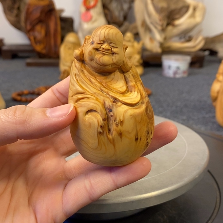 柏木（崖柏）太行崖柏留疤弥勒佛手把件小摆件