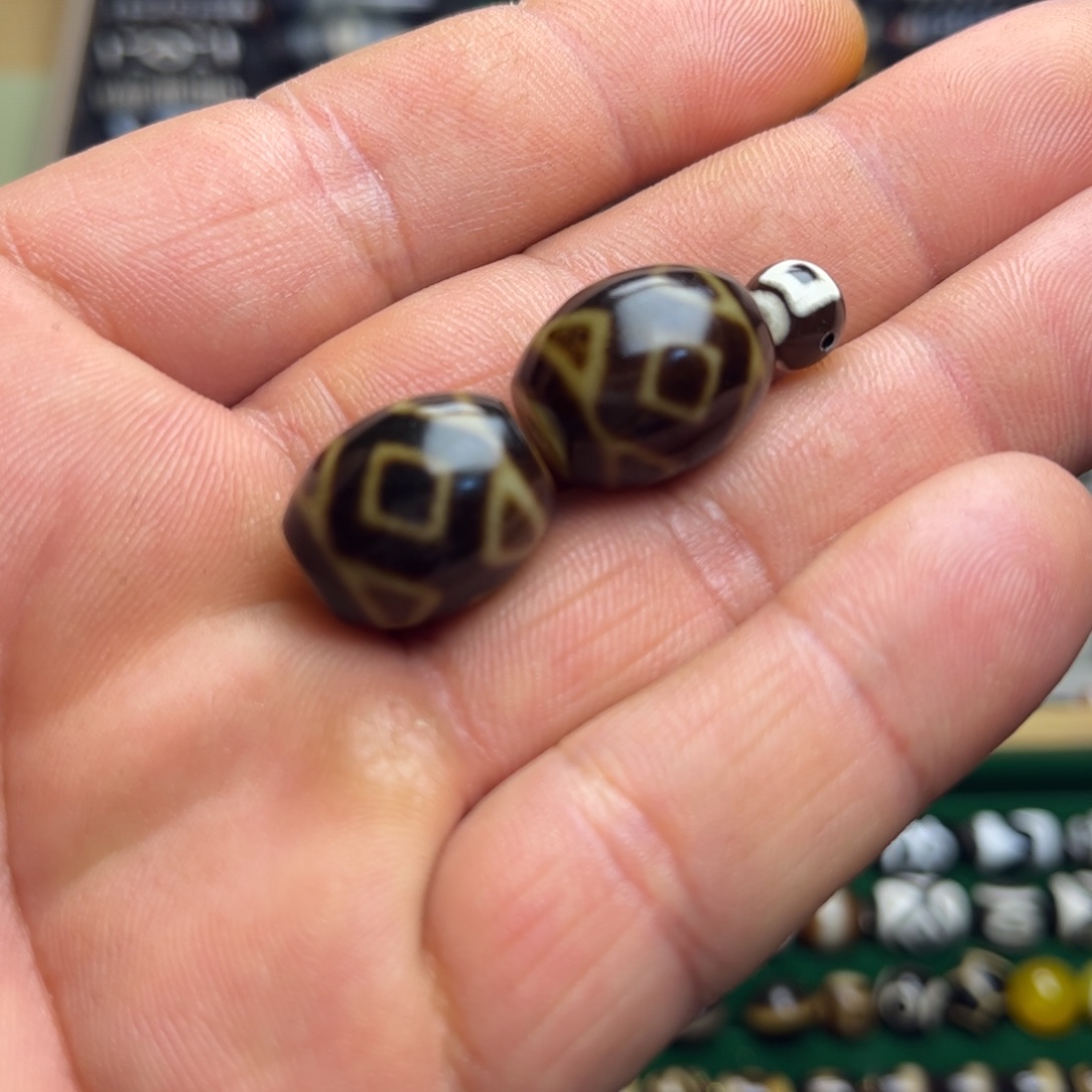 玛瑙/玉髓（覆膜）散珠单珠