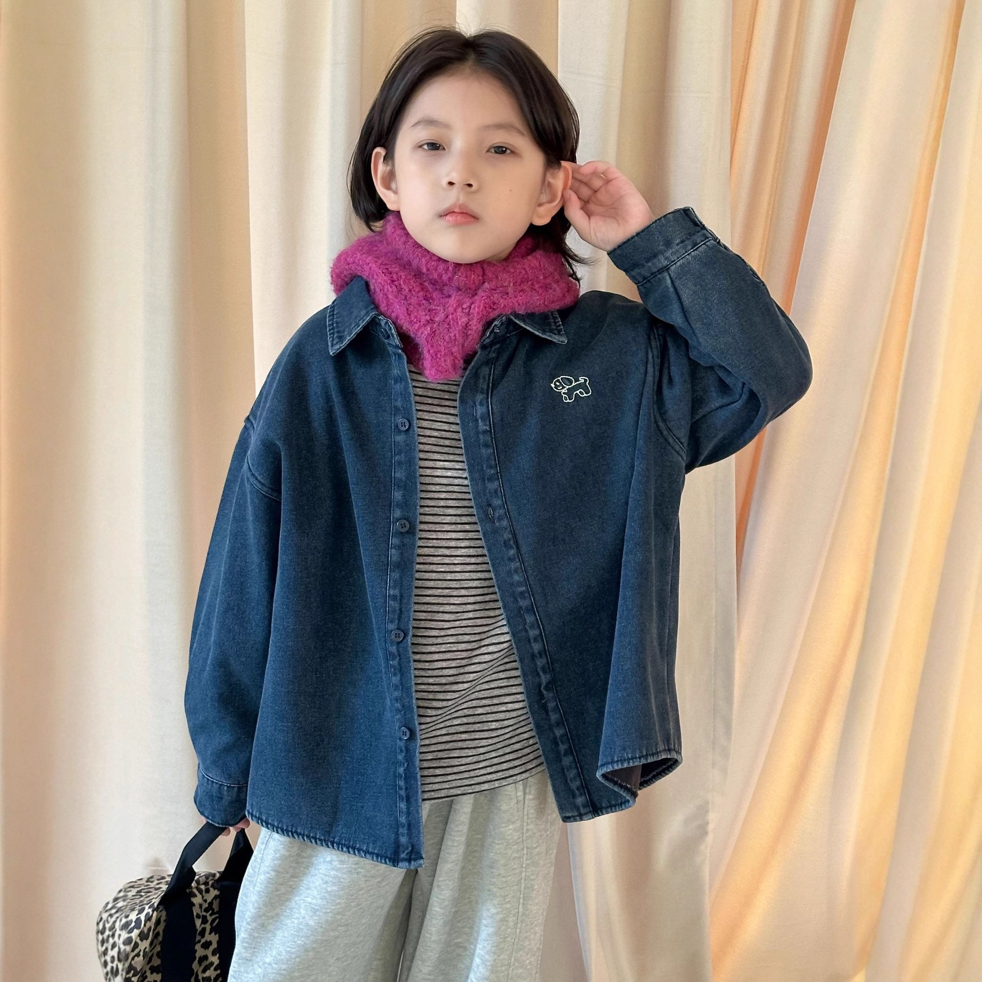 儿童童装牛仔加绒韩版洋气加厚冬季翻领秋冬时尚百搭小童中大童儿