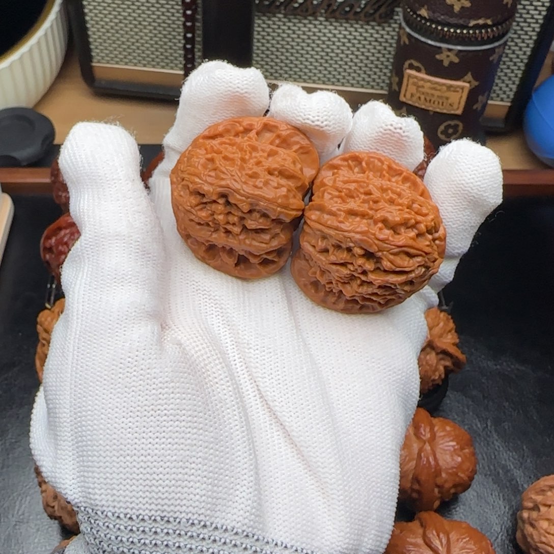 小冉核桃全品三角白37