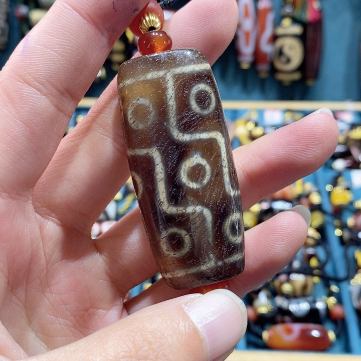玛瑙/玉髓颈饰合金32