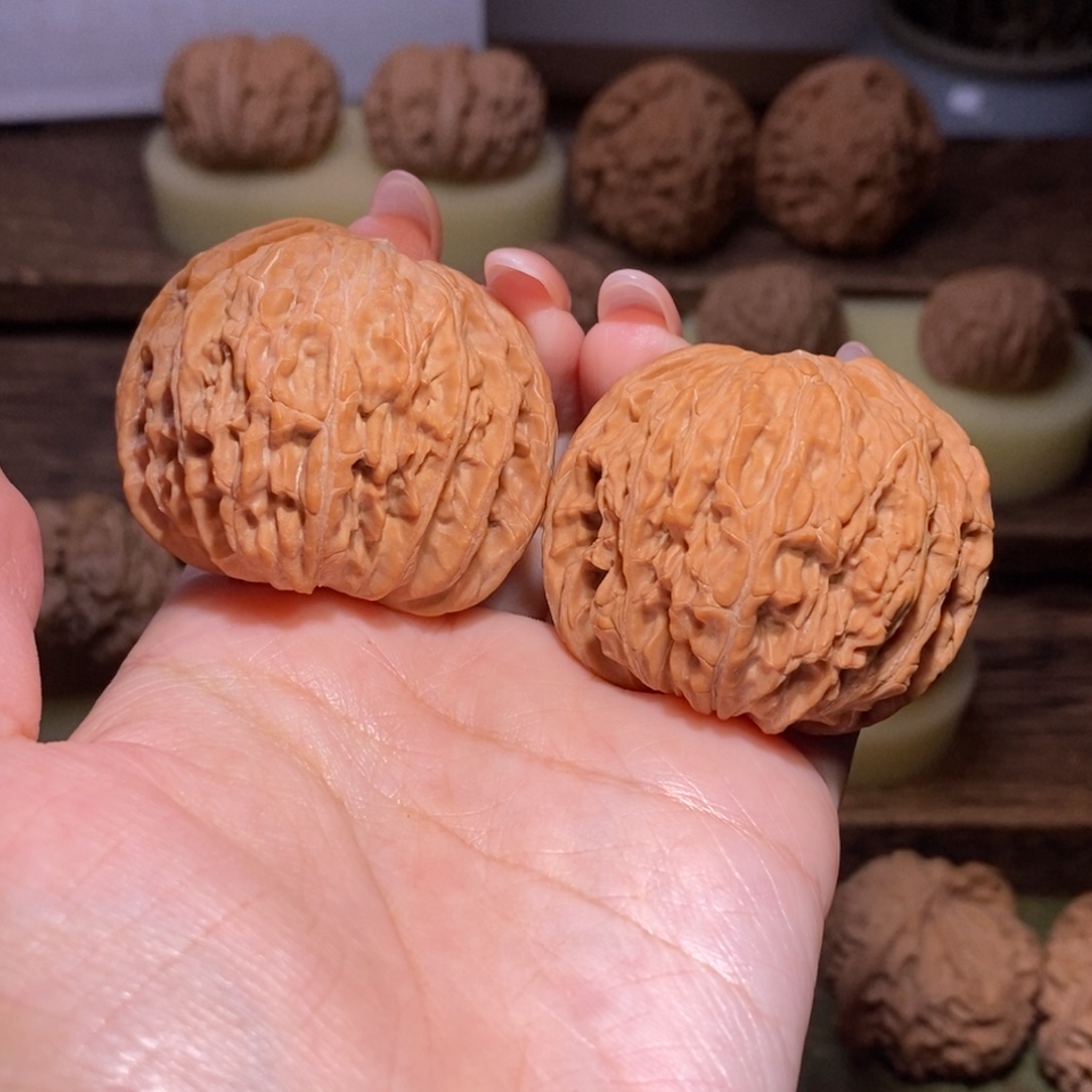 吐***泡文玩核桃吊坠全品43新磨盘1821