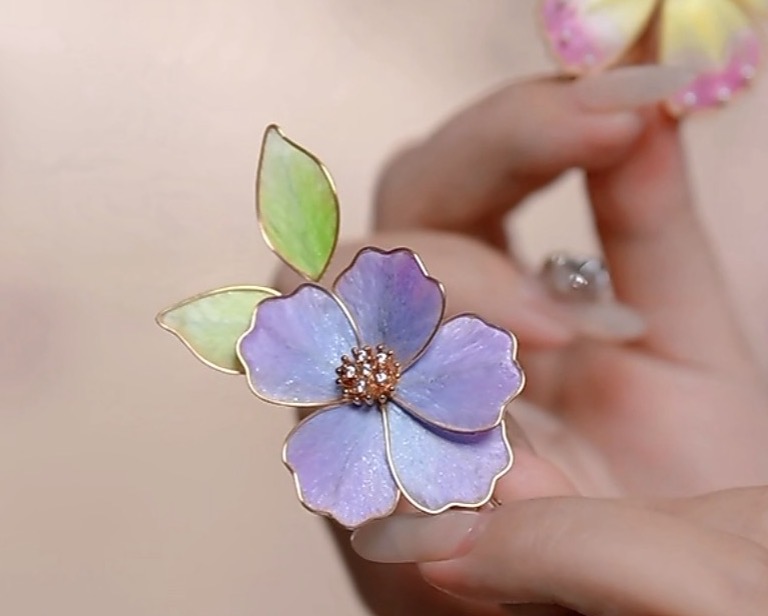 云帆【掐丝绒花胸针】手工苏绣民族风文艺精致挂饰新中式国风女装