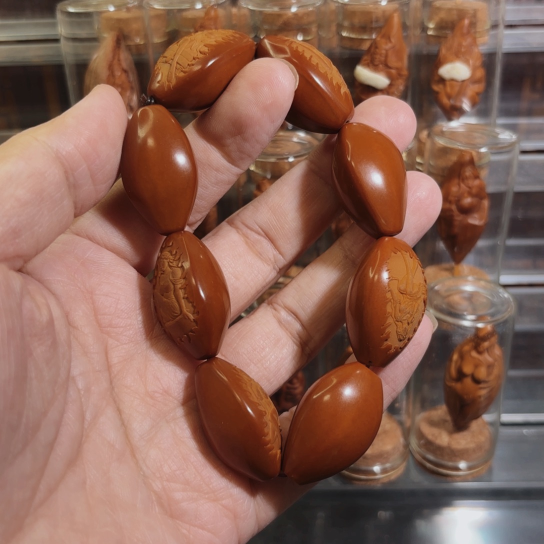 橄榄核手串/手链美女手串