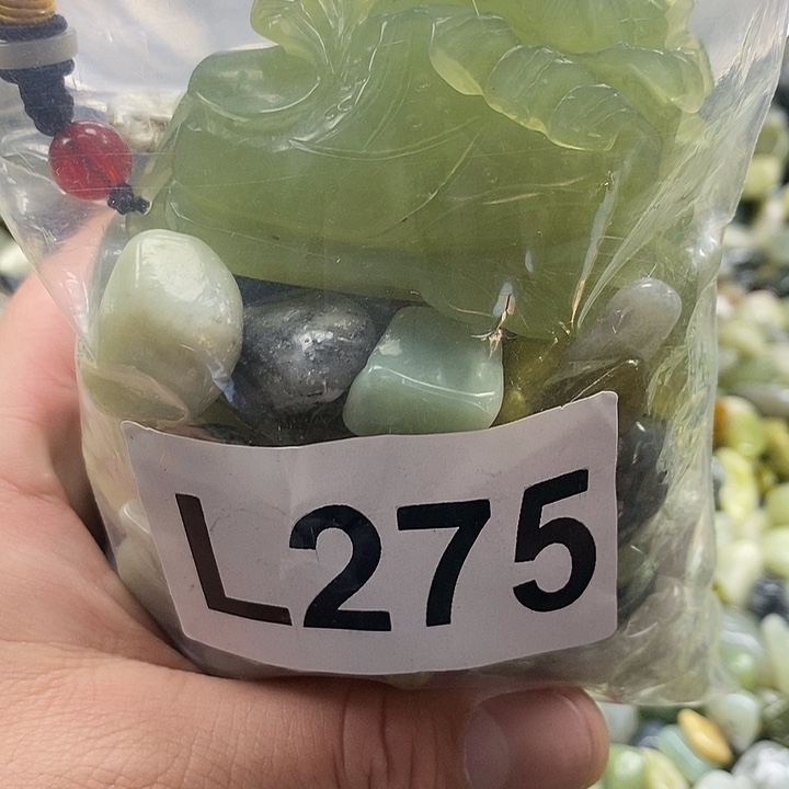 岫玉鱼缸石未镶嵌