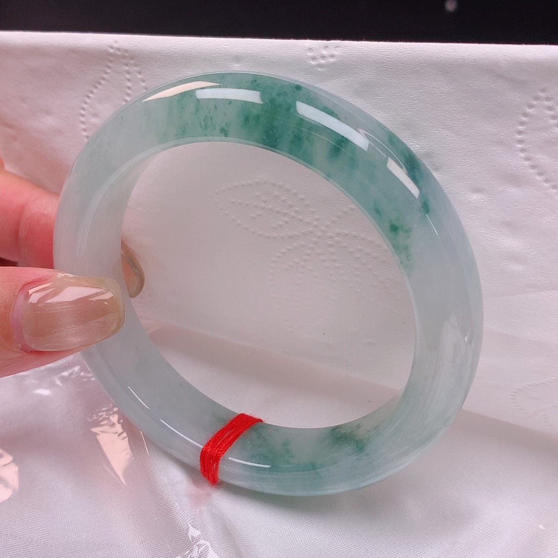 【闪购商品】未镶嵌手镯翡翠56