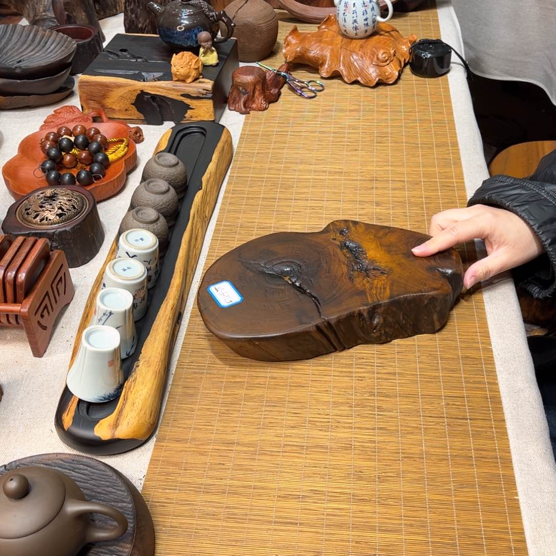 03缅甸柚木随形底座