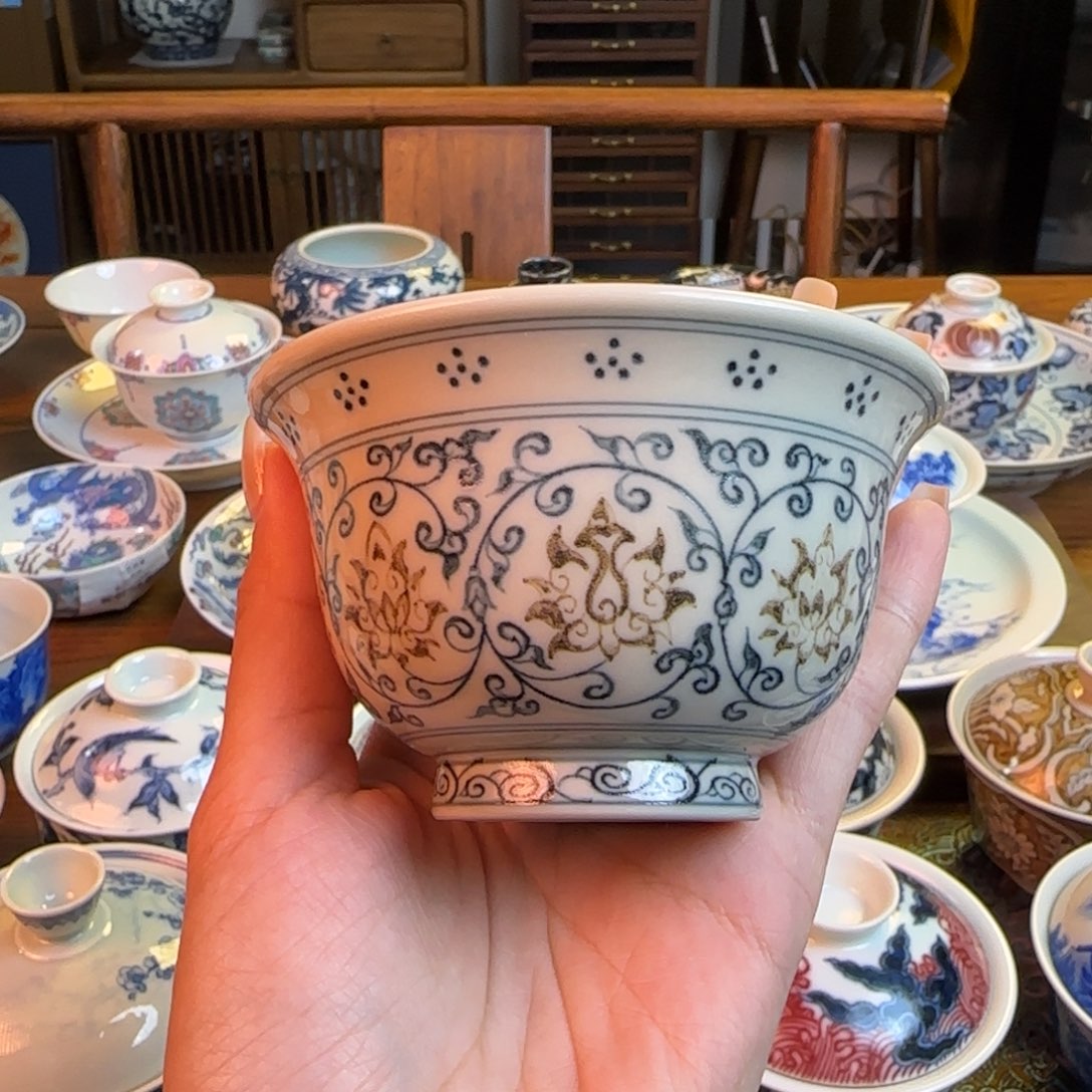 重工釉里金缠枝莲压手杯纯手绘