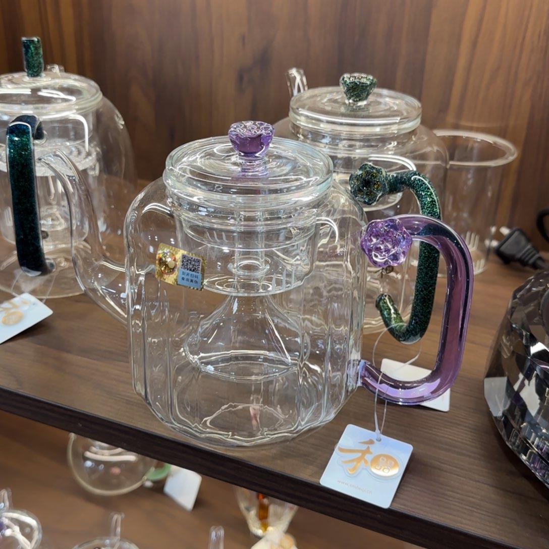 S****a禾器莲君壶浅紫色。。