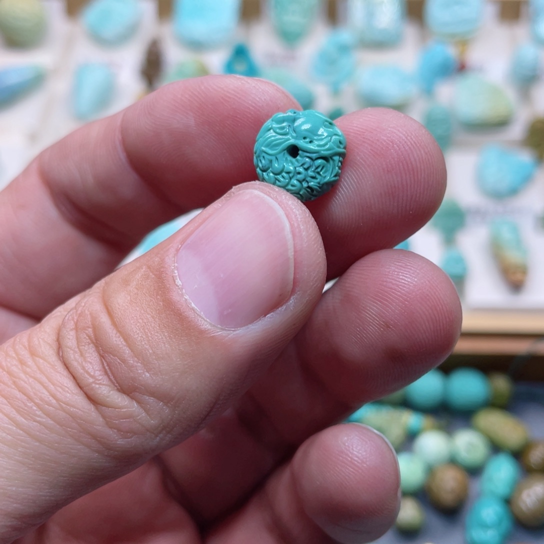 绿松石配饰未镶嵌