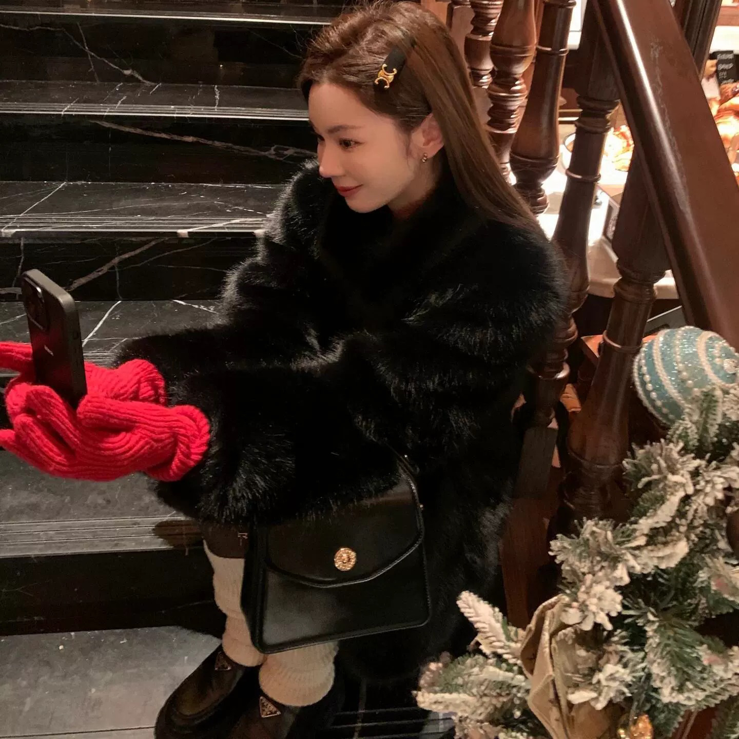 立领环保毛毛外套冬季保暖加厚短款女年轻款百搭气质新款009