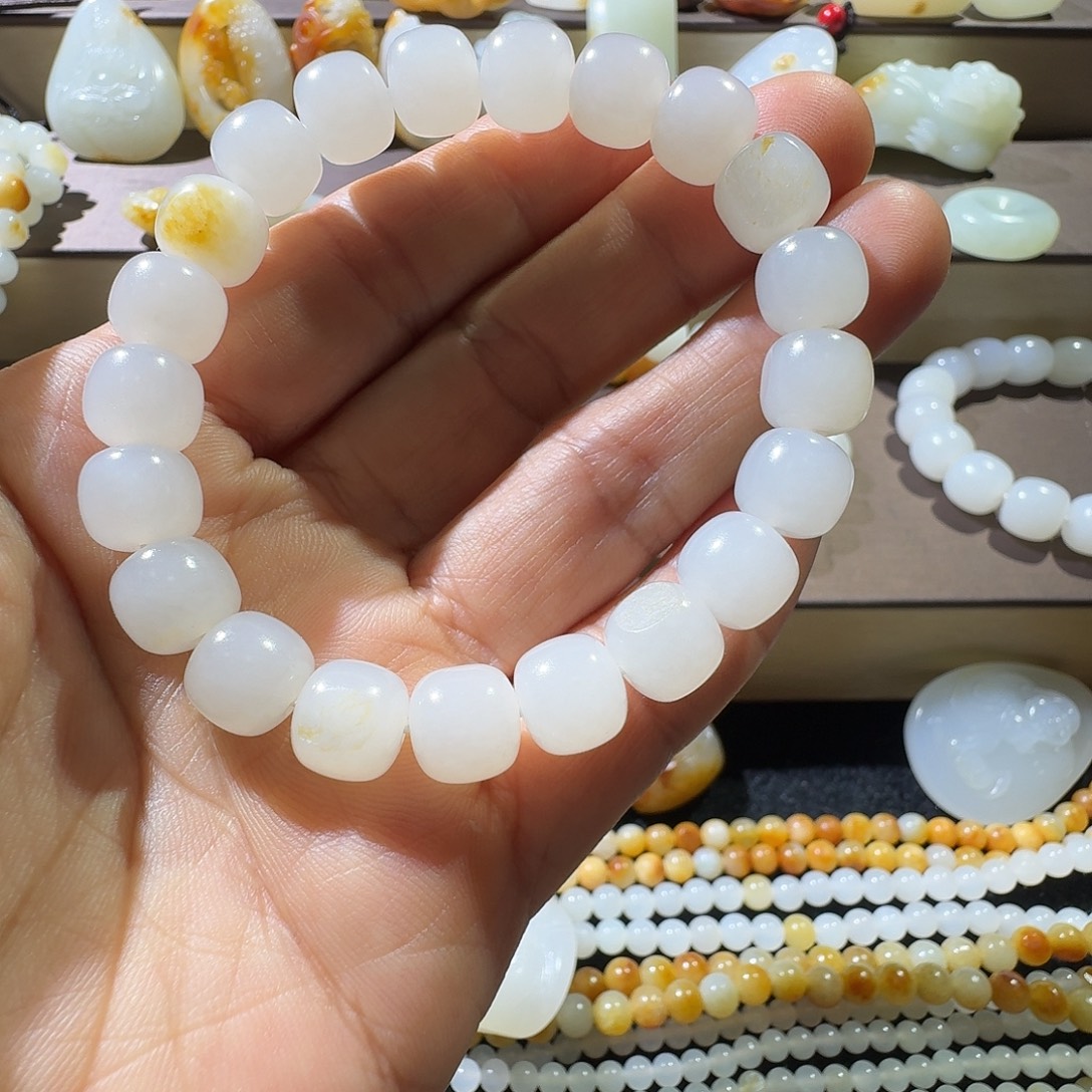 和田玉未镶嵌吊坠(不含链)