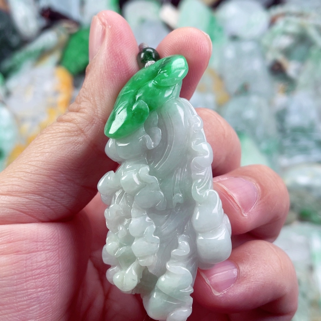 翡翠未镶嵌吊坠(不含链)