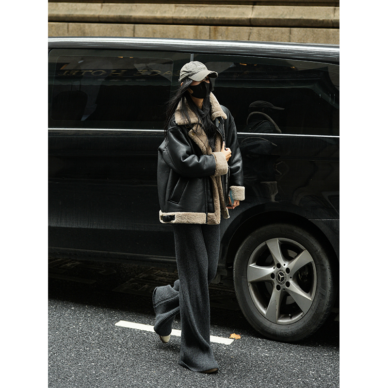 Luna7xi 黑色外套女2024秋冬新款显瘦百搭机车服夹克上衣