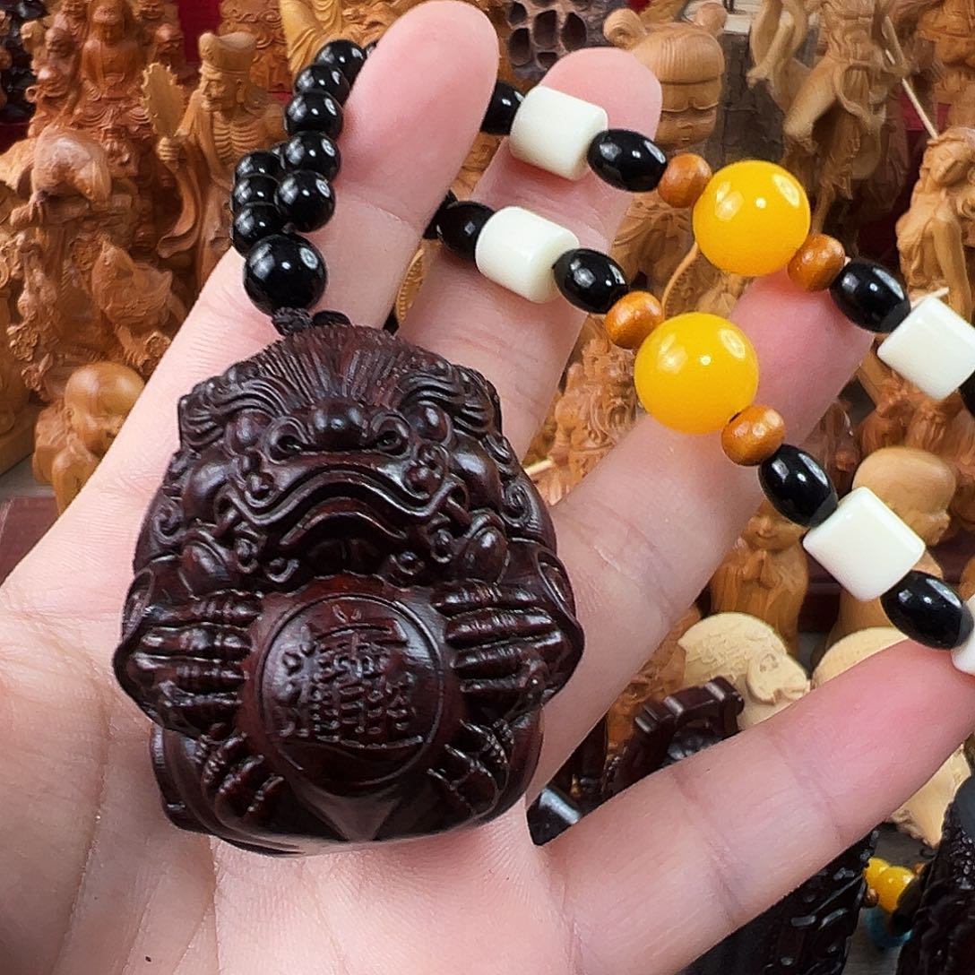 木紫檀木貔貅挂件，1111111