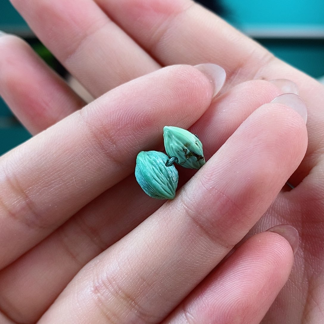 未镶嵌绿松石珠宝奇石