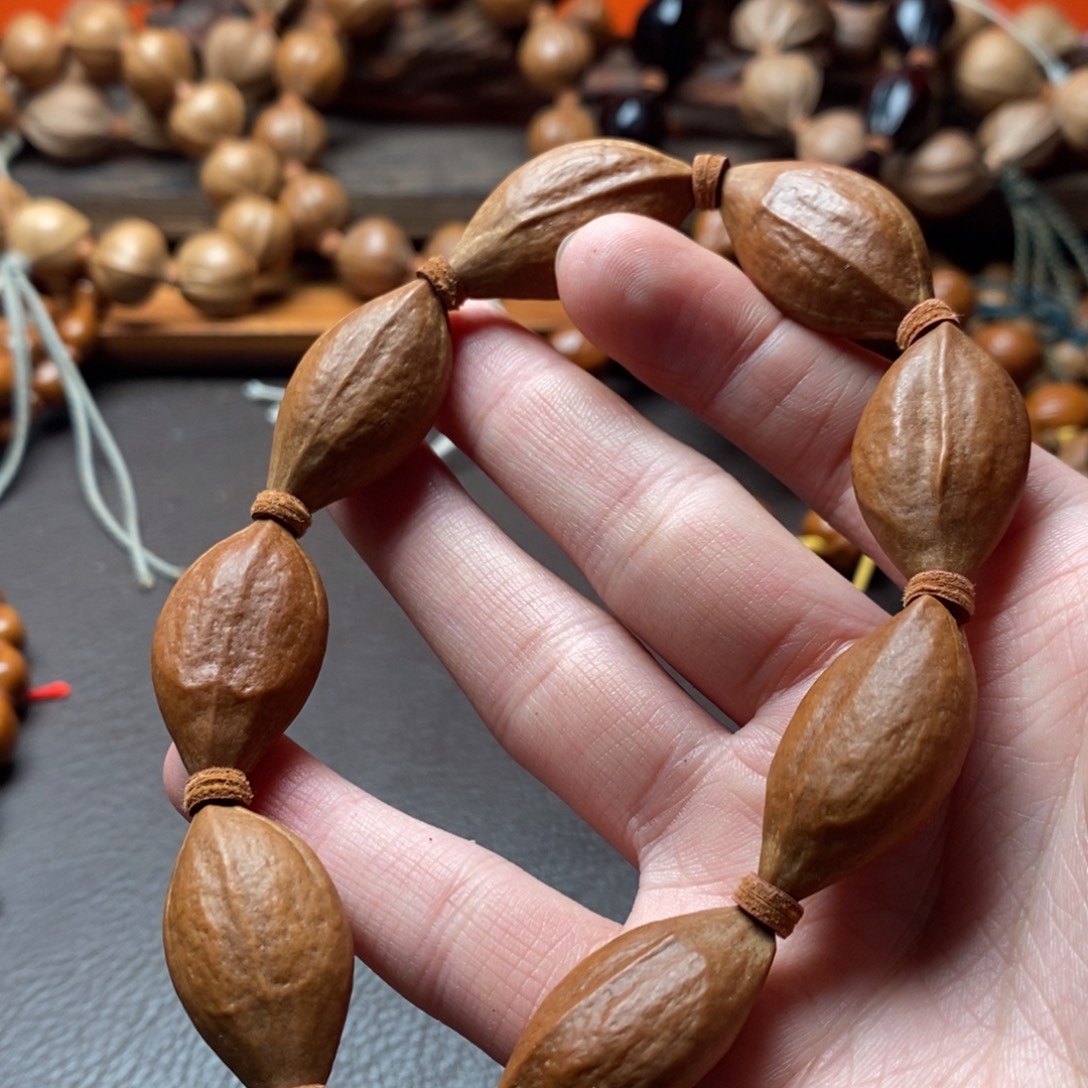 橄榄核吊坠橄榄核