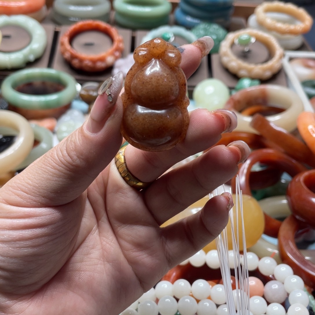 石英质玉手镯合金