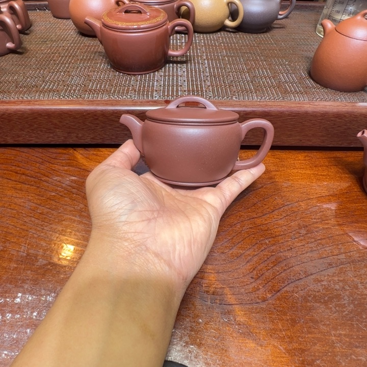 紫砂茶壶自*行宜兴紫砂工艺品有限公司