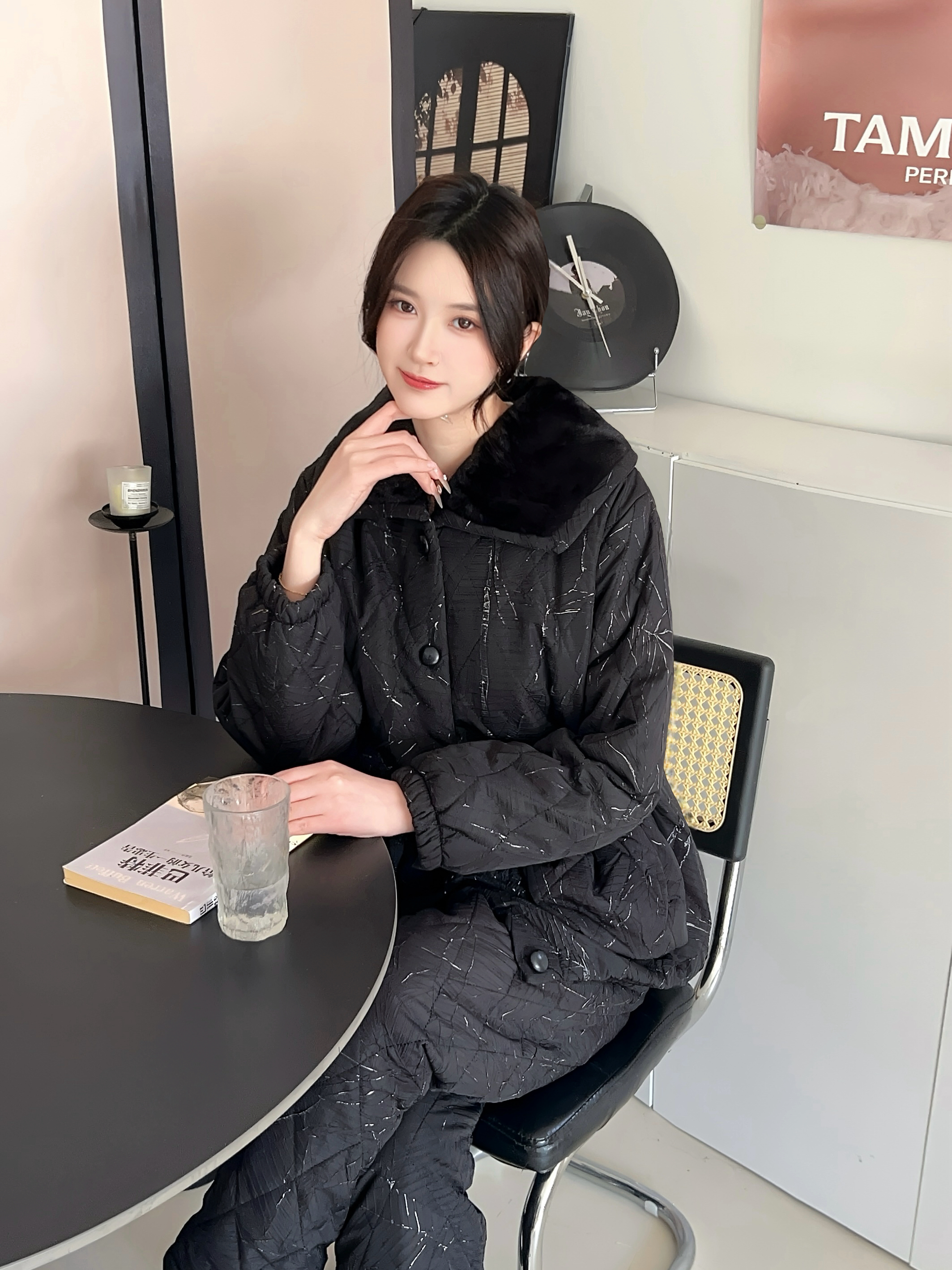 简约秋冬季加厚加绒纯色时尚翻领保暖睡衣