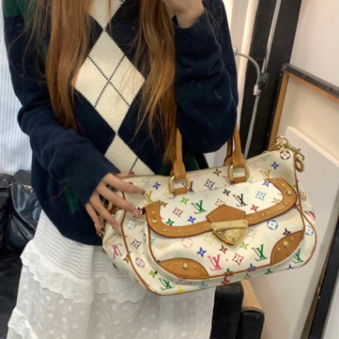 95新 LouisVuitton/路易威登 路易威登/LV 白三彩经典款元宝4410